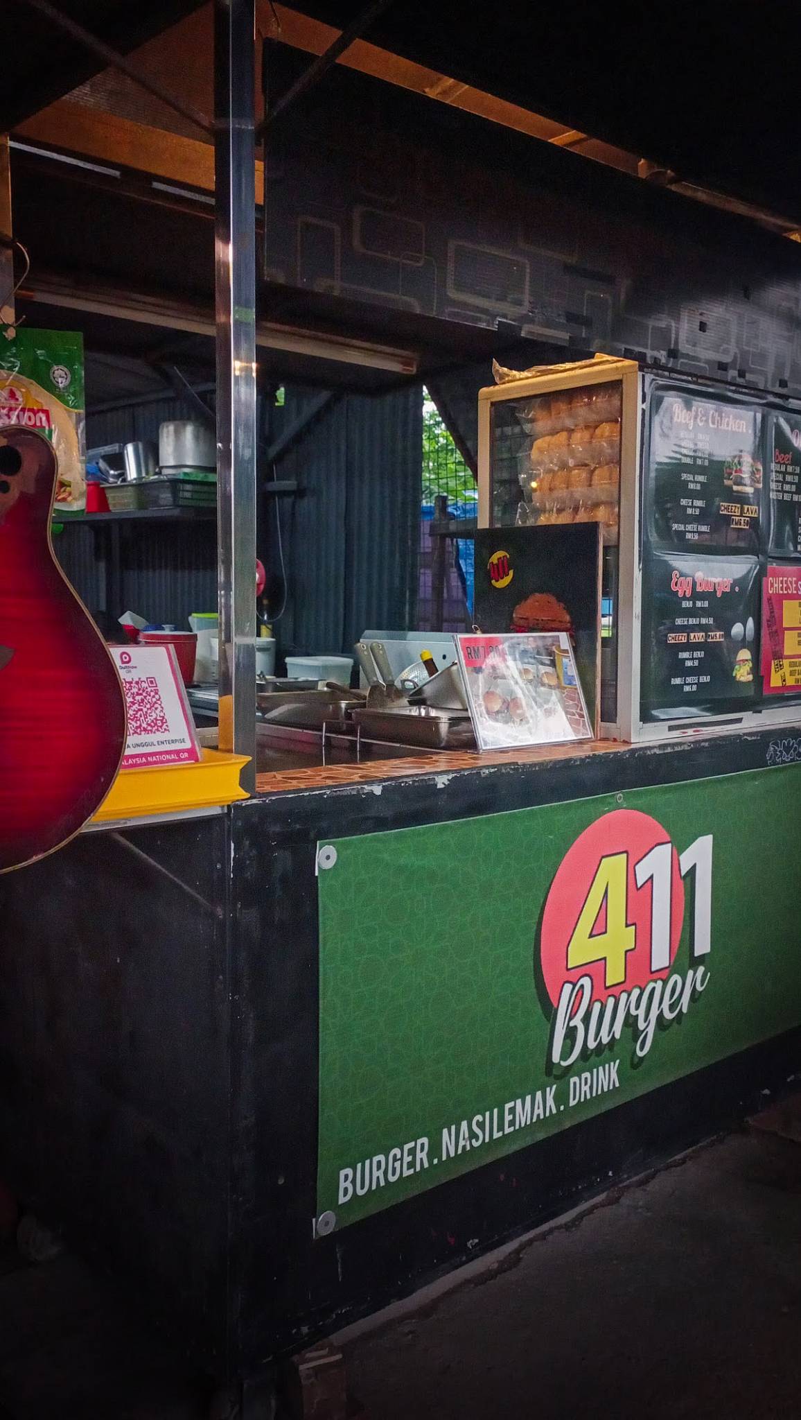 411 Roti John & Burger меню