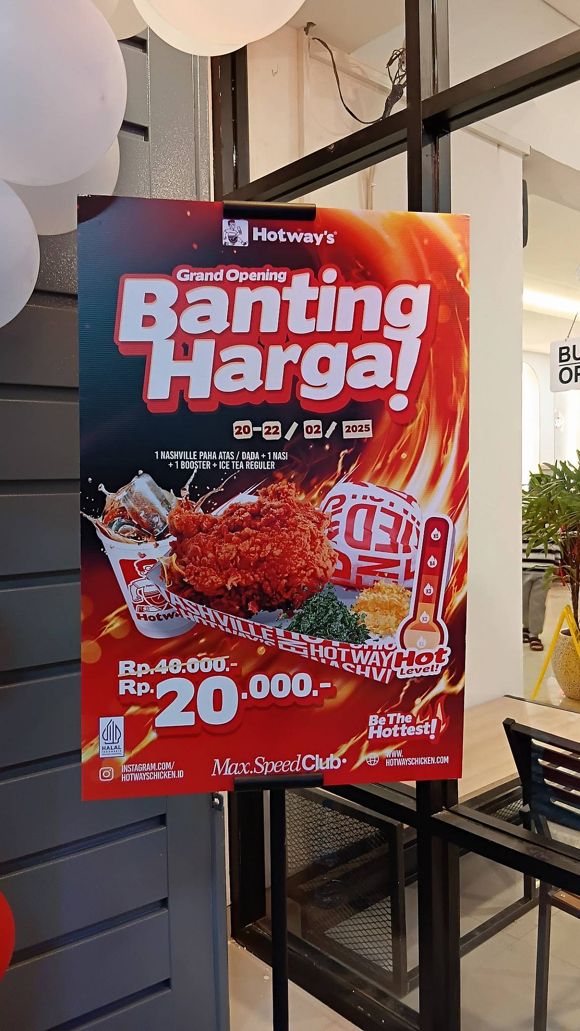 Hotway's Chicken Bitung меню