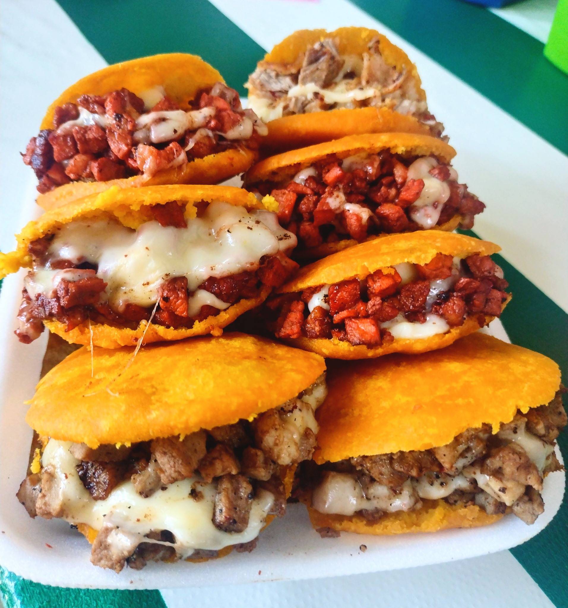 Taquería Chelo's меню