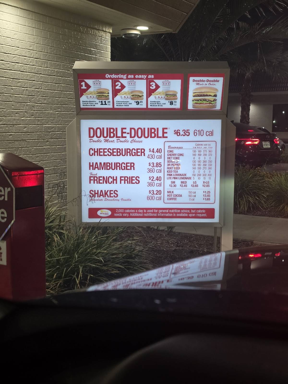 In-N-Out Burger меню