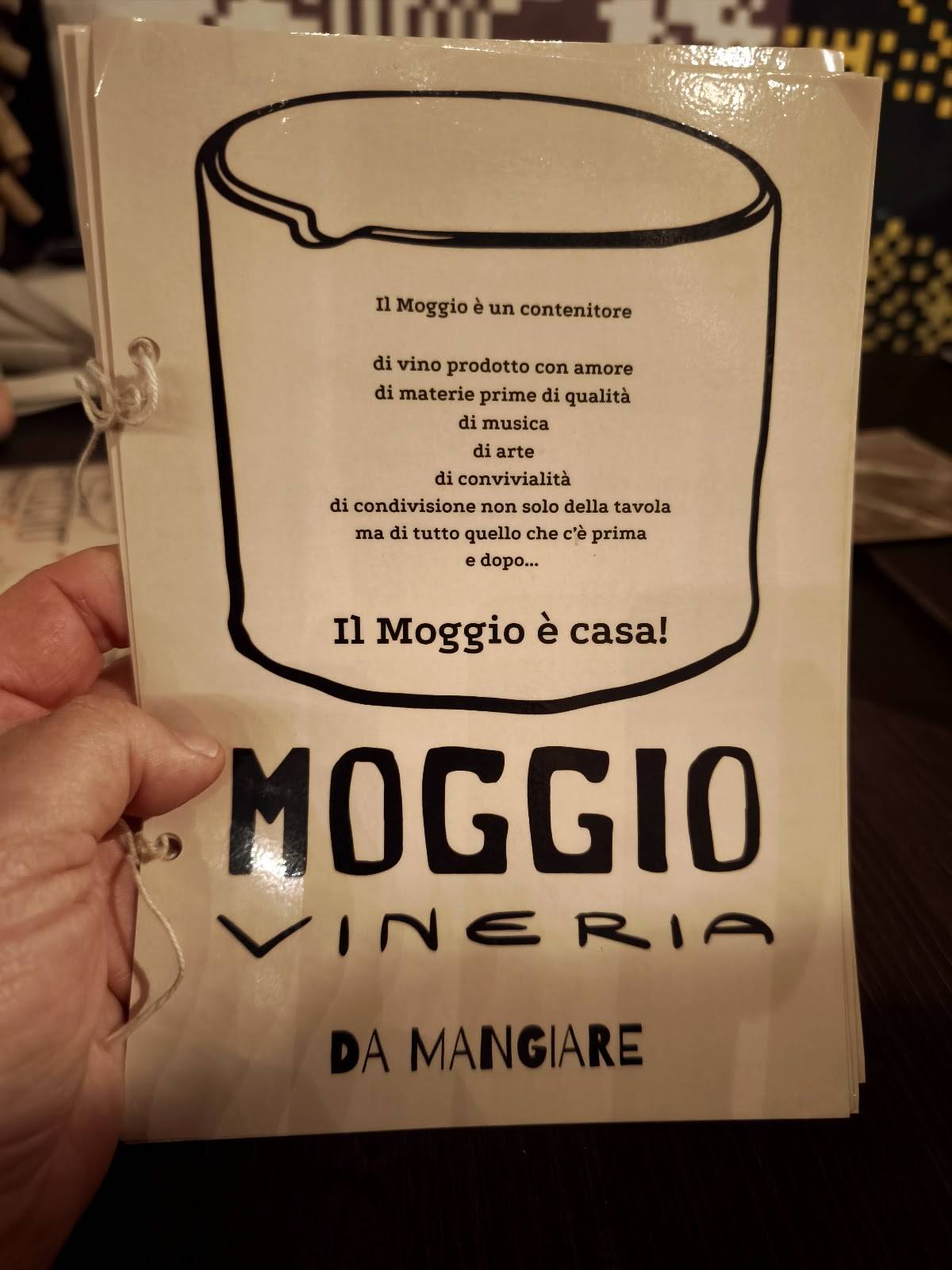 Moggio Vineria меню