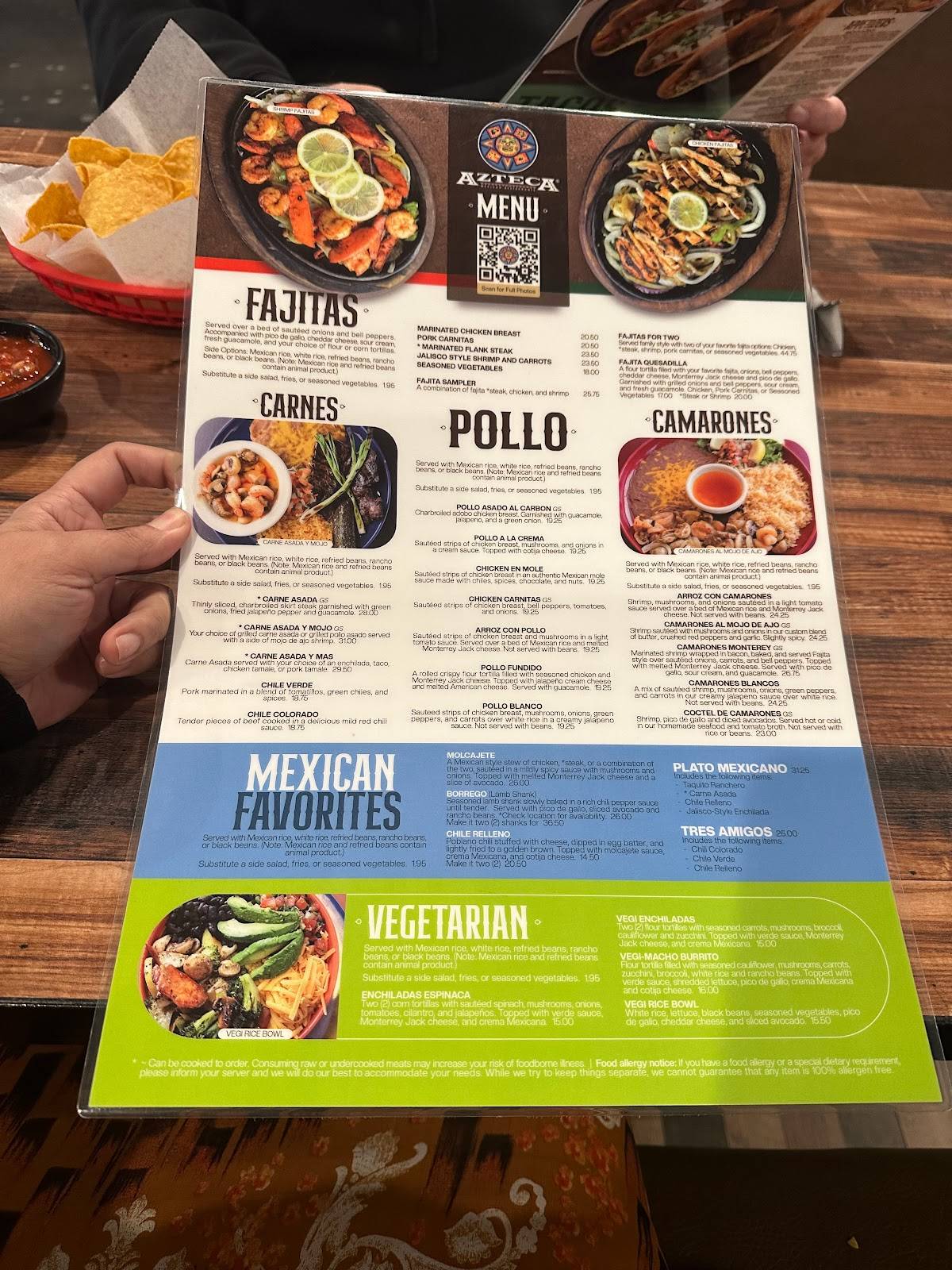 Azteca Mexican Restaurant меню