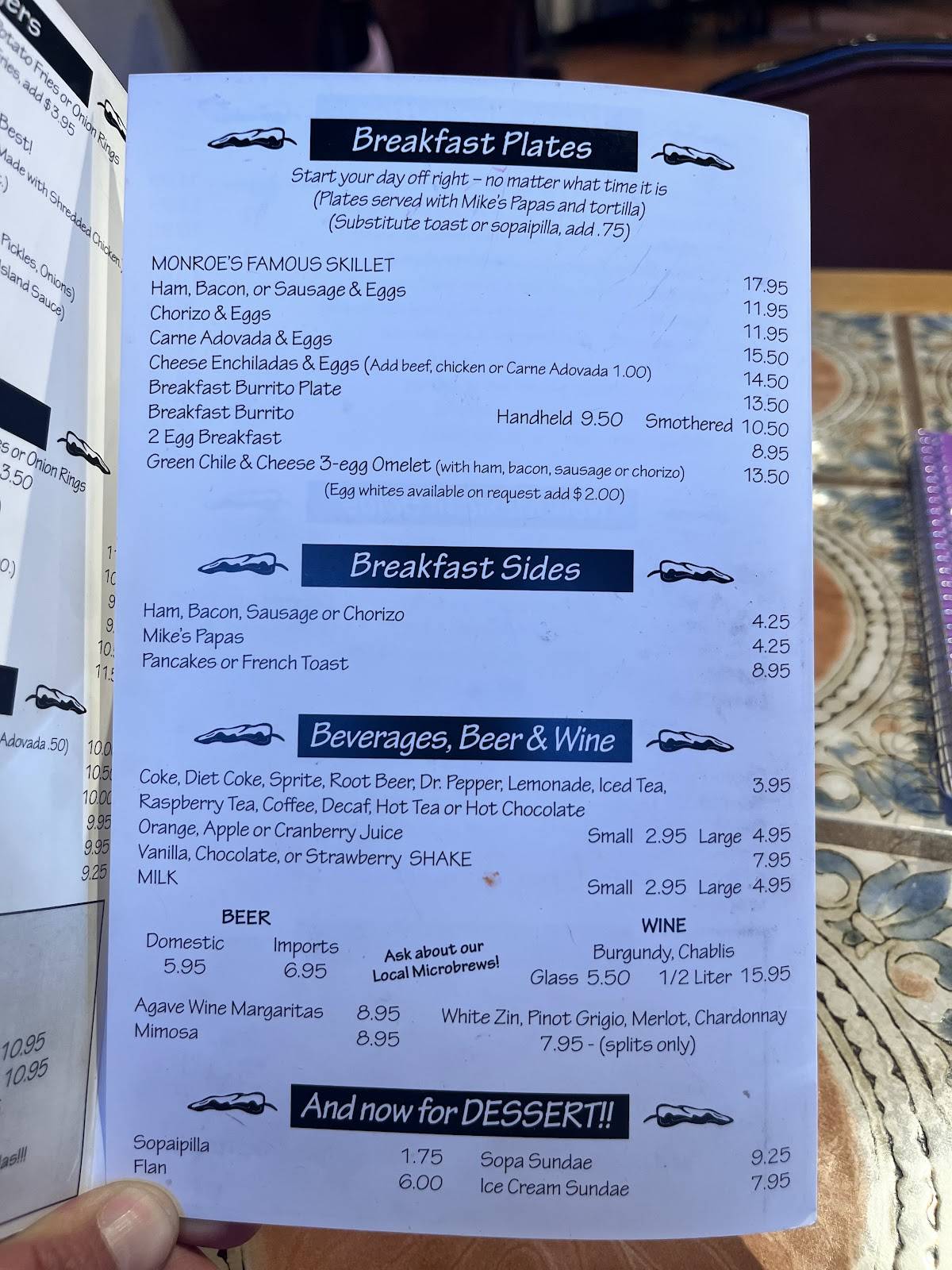 Monroe's Restaurant меню