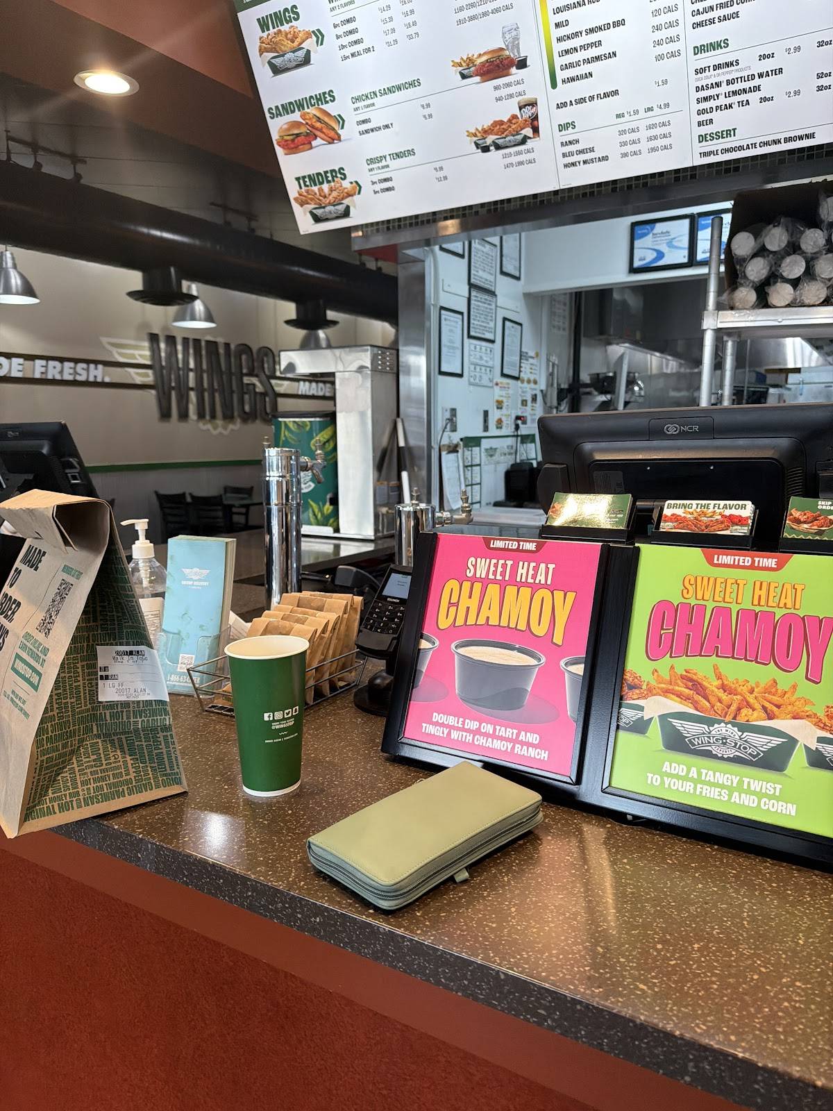 Wingstop меню