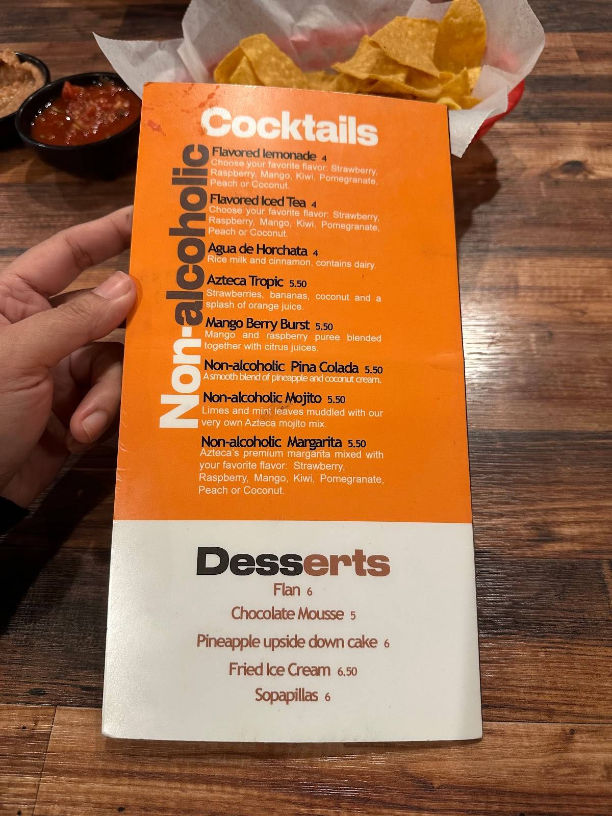 Azteca Mexican Restaurant меню