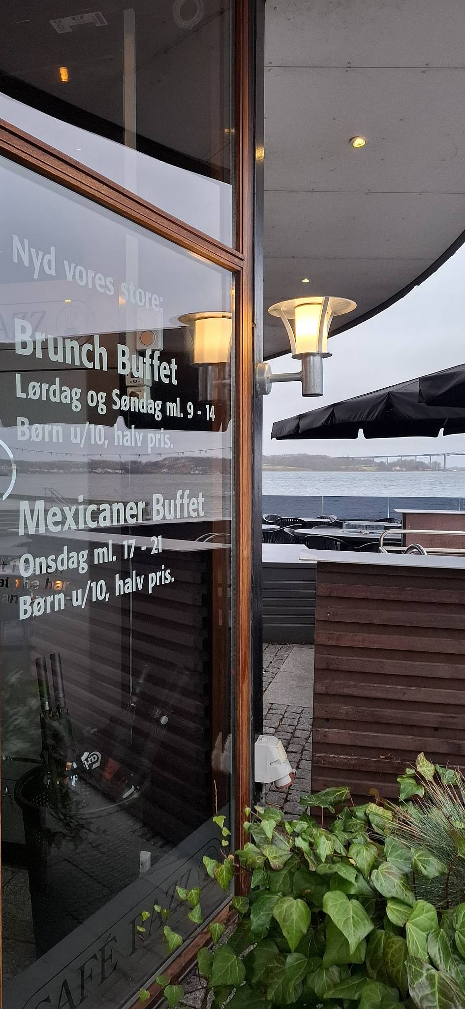 Cafe Razz меню