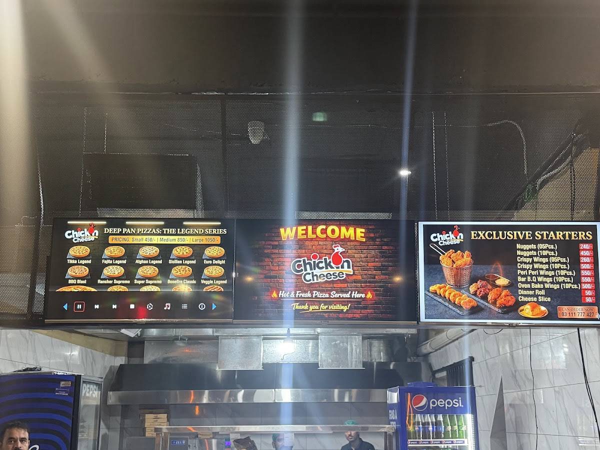 Chick ‘n Cheese меню