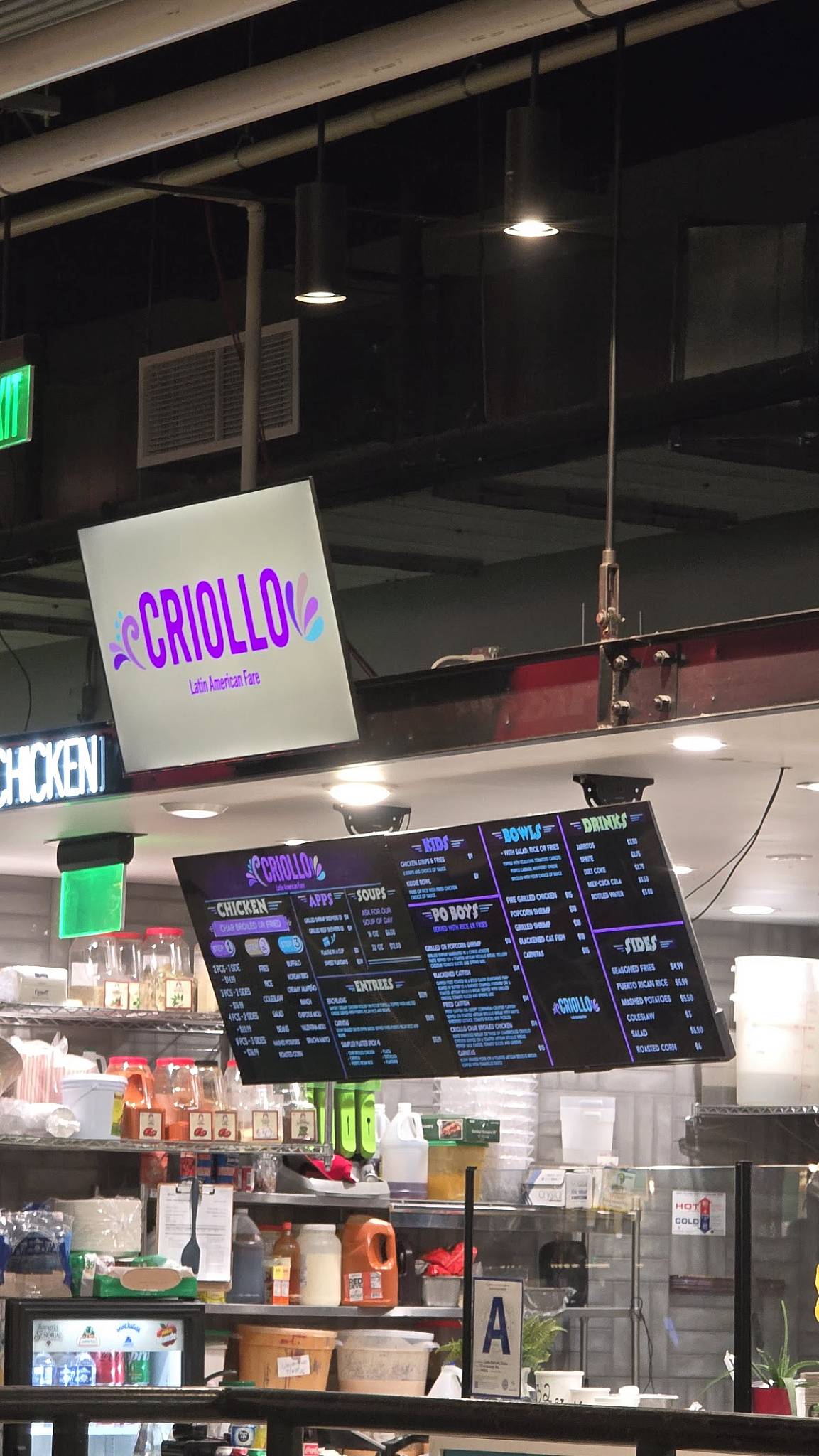 Criollo Latin American Fare & Rotisserie Chicken меню