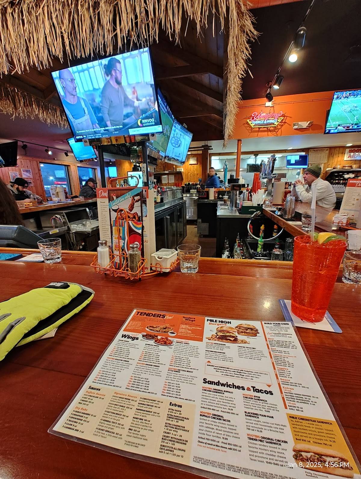 Hooters меню