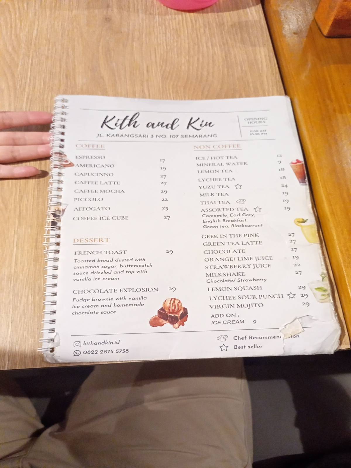 Kith and Kin меню