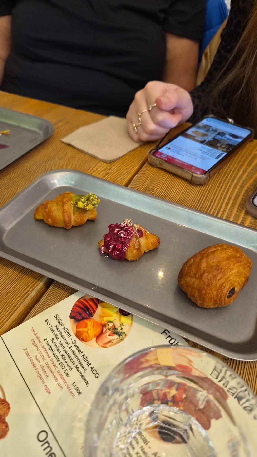 PAM "Breakfast-Bagel-Micro Roastery" меню