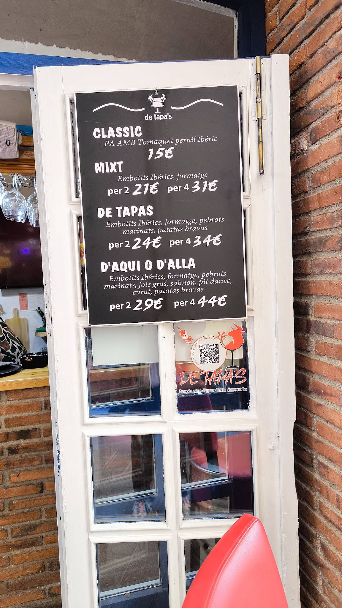 DE TAPA'S BAR меню