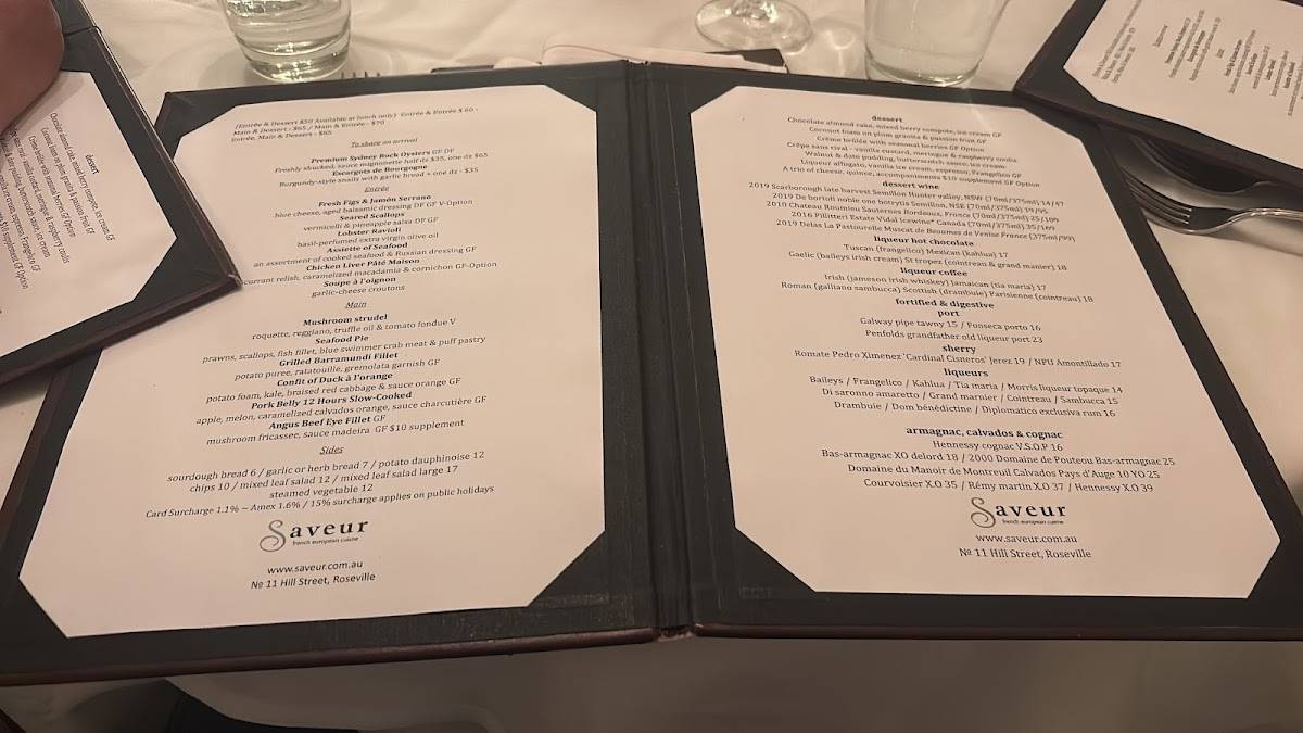 Saveur Restaurant меню