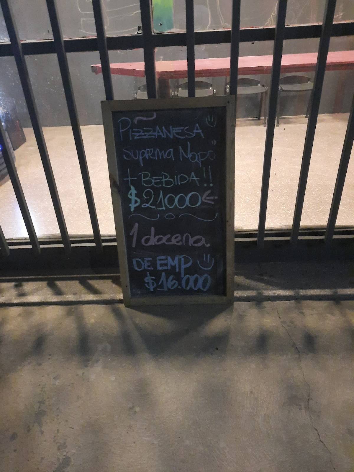 The Food Station меню