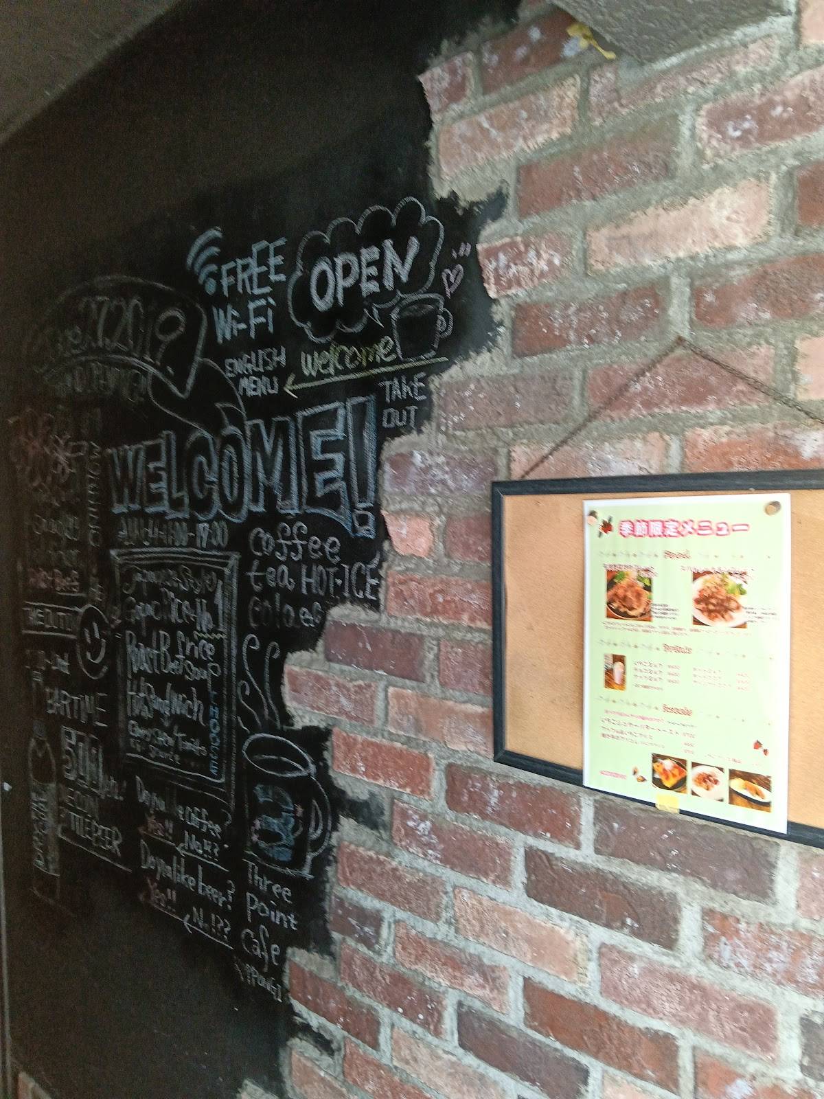 カフェ Three Point Cafe -ROPPONGI- 六本木 ランチ меню