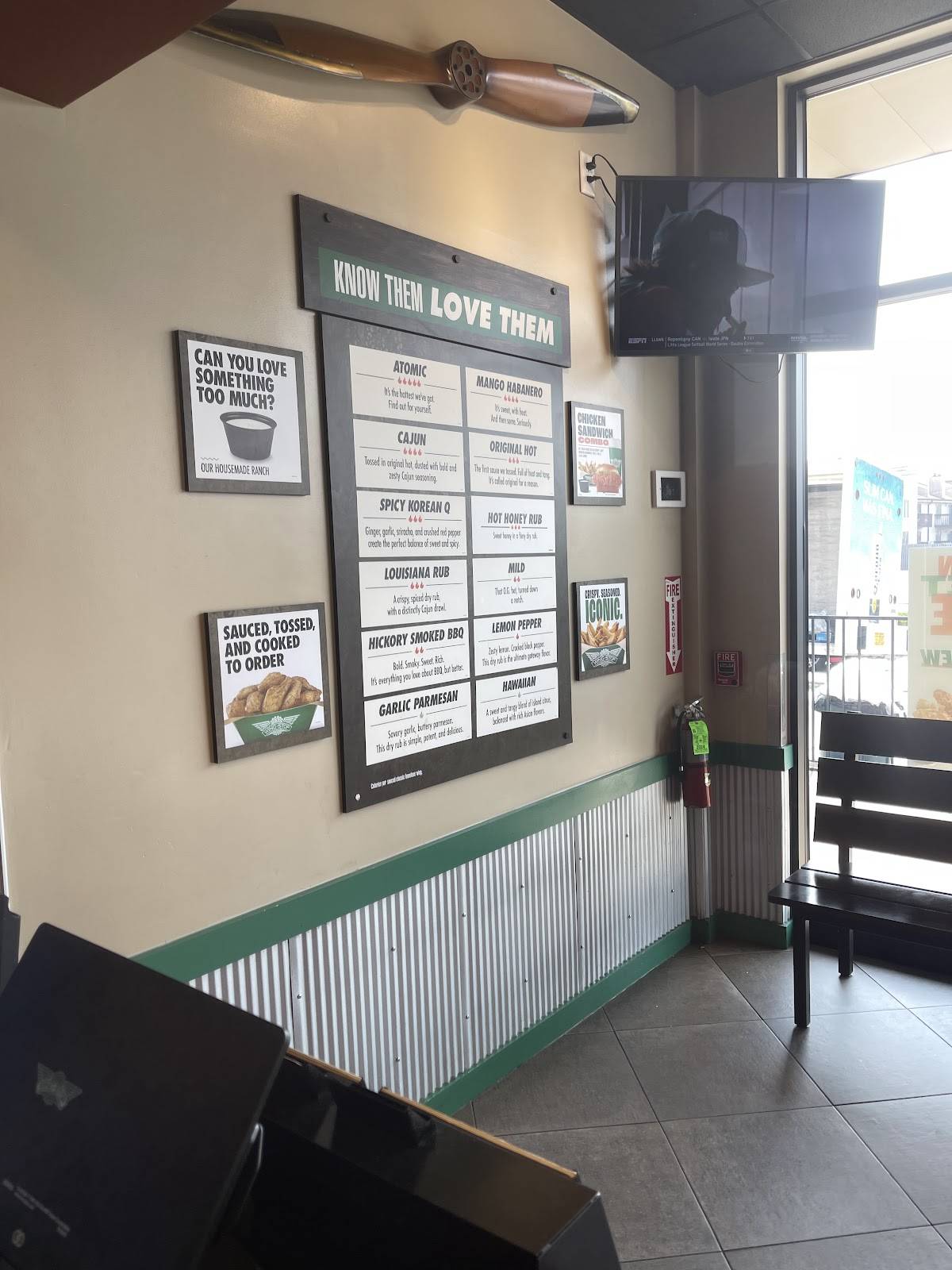 Wingstop меню