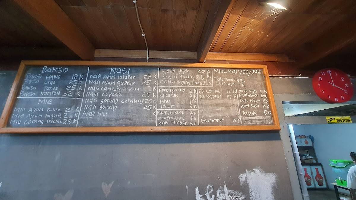 BAKSO SARI RASA меню