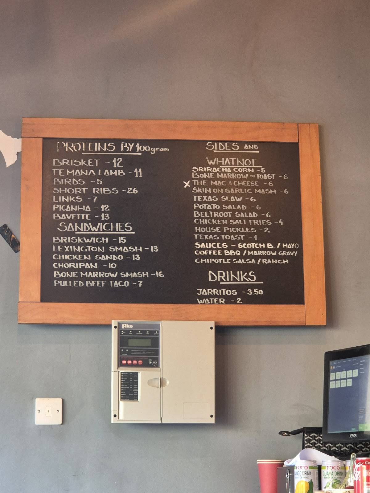 Billy’s SmokeHouse меню