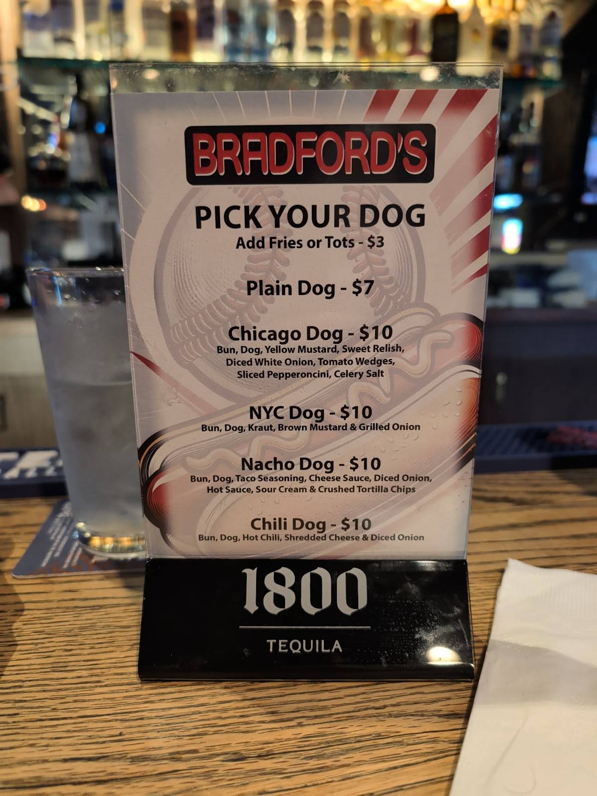 Bradford's Sports Lounge меню