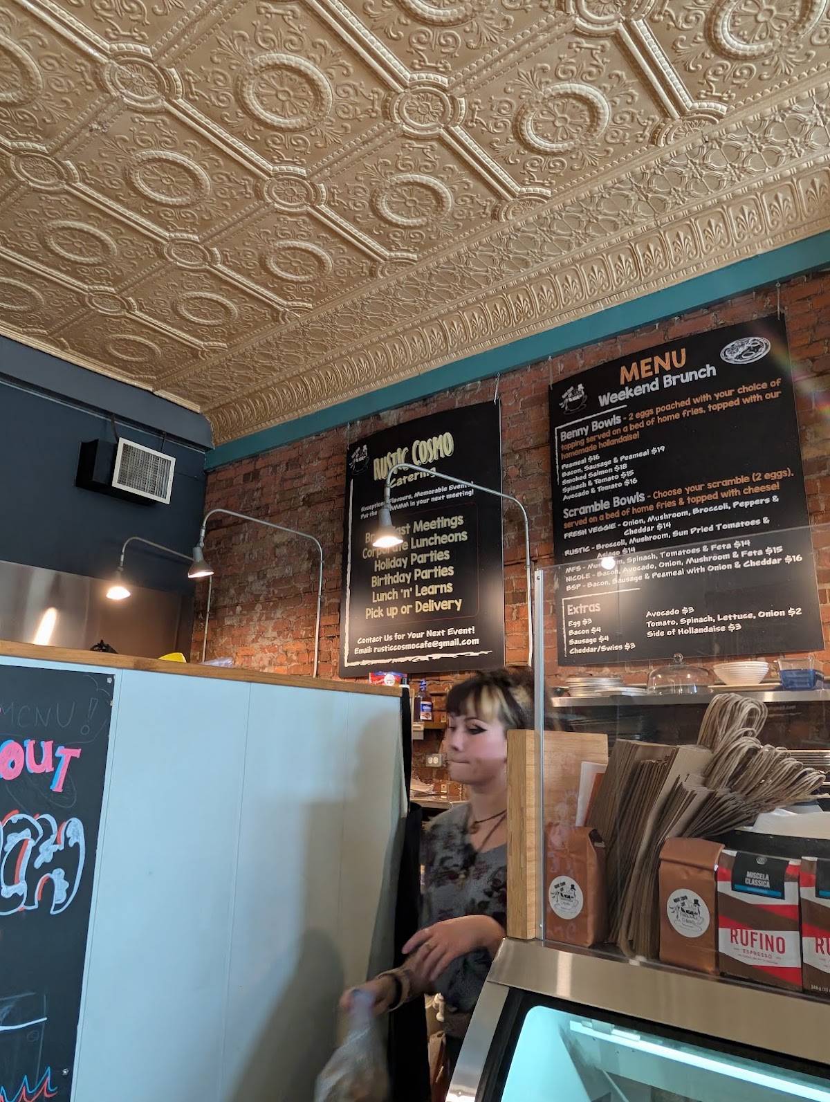 Rustic Cosmo Cafe меню