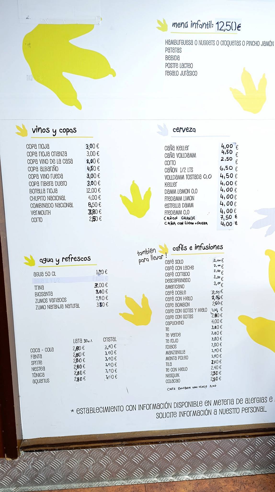 El Café del MUJA меню