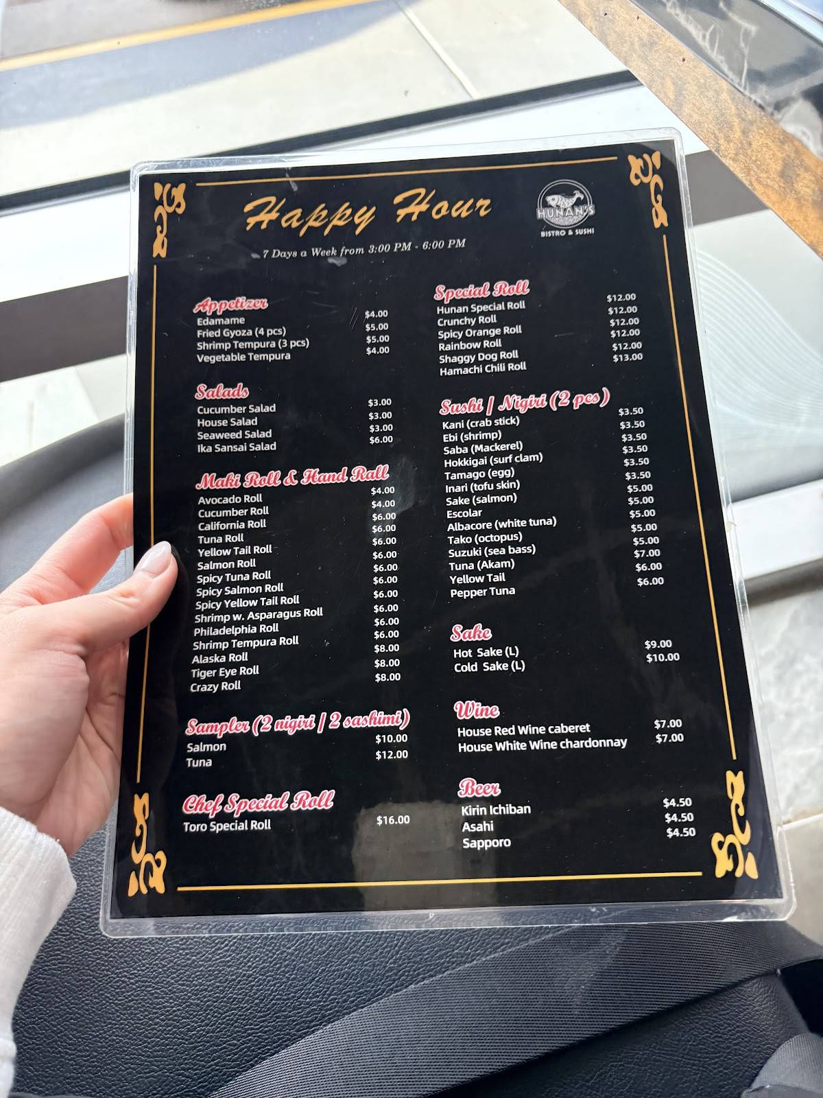 Hunan's Bistro & Sushi меню