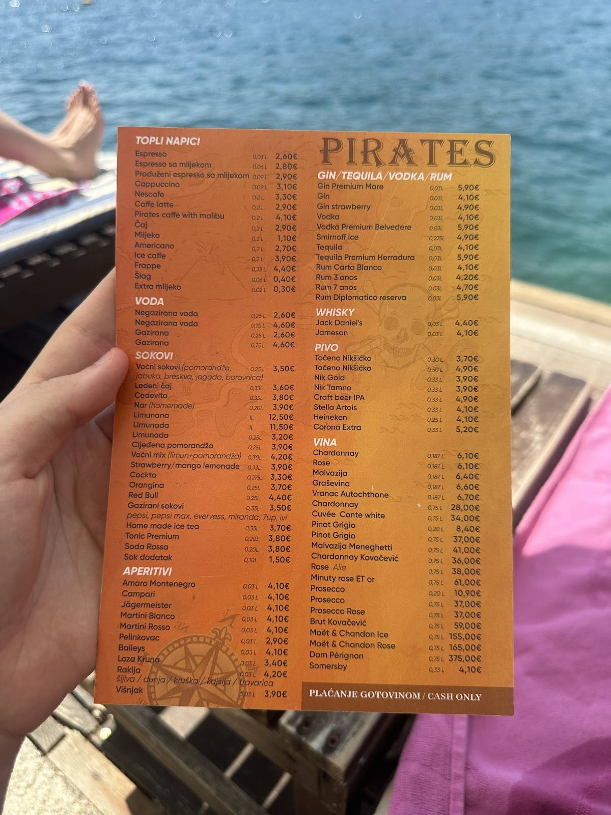 Pirate Bar меню