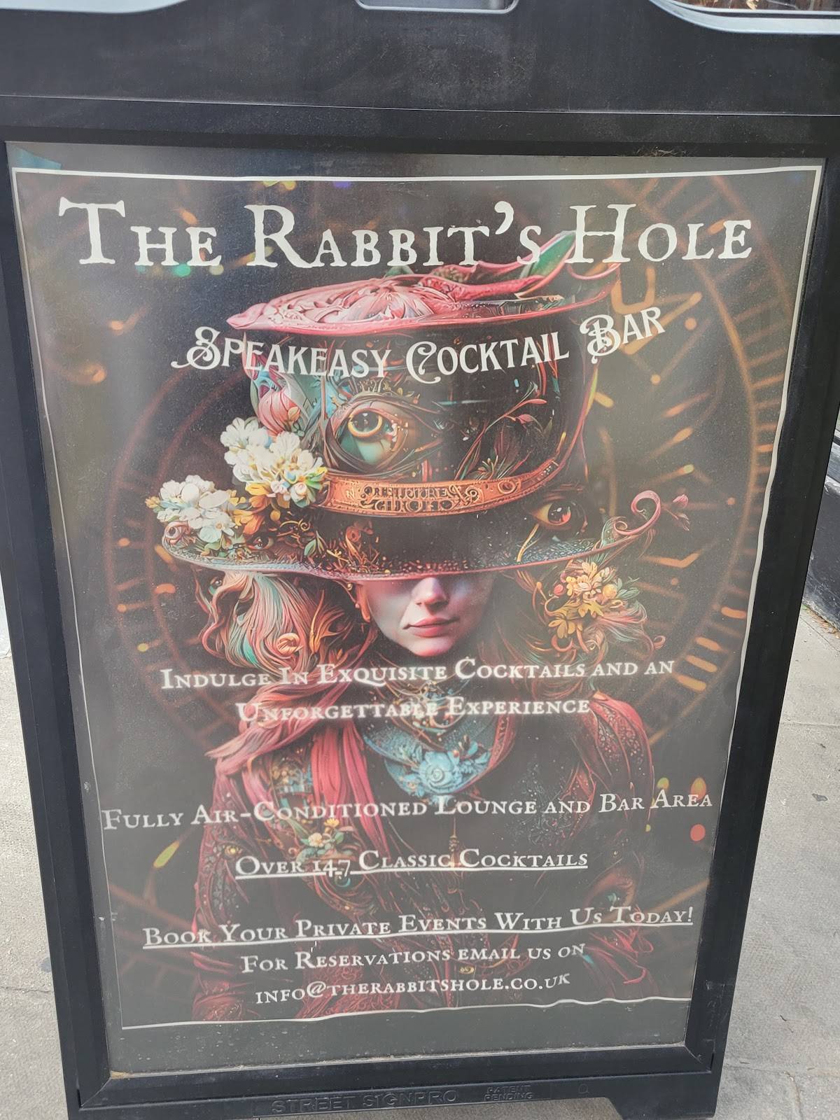 The Rabbits Hole меню