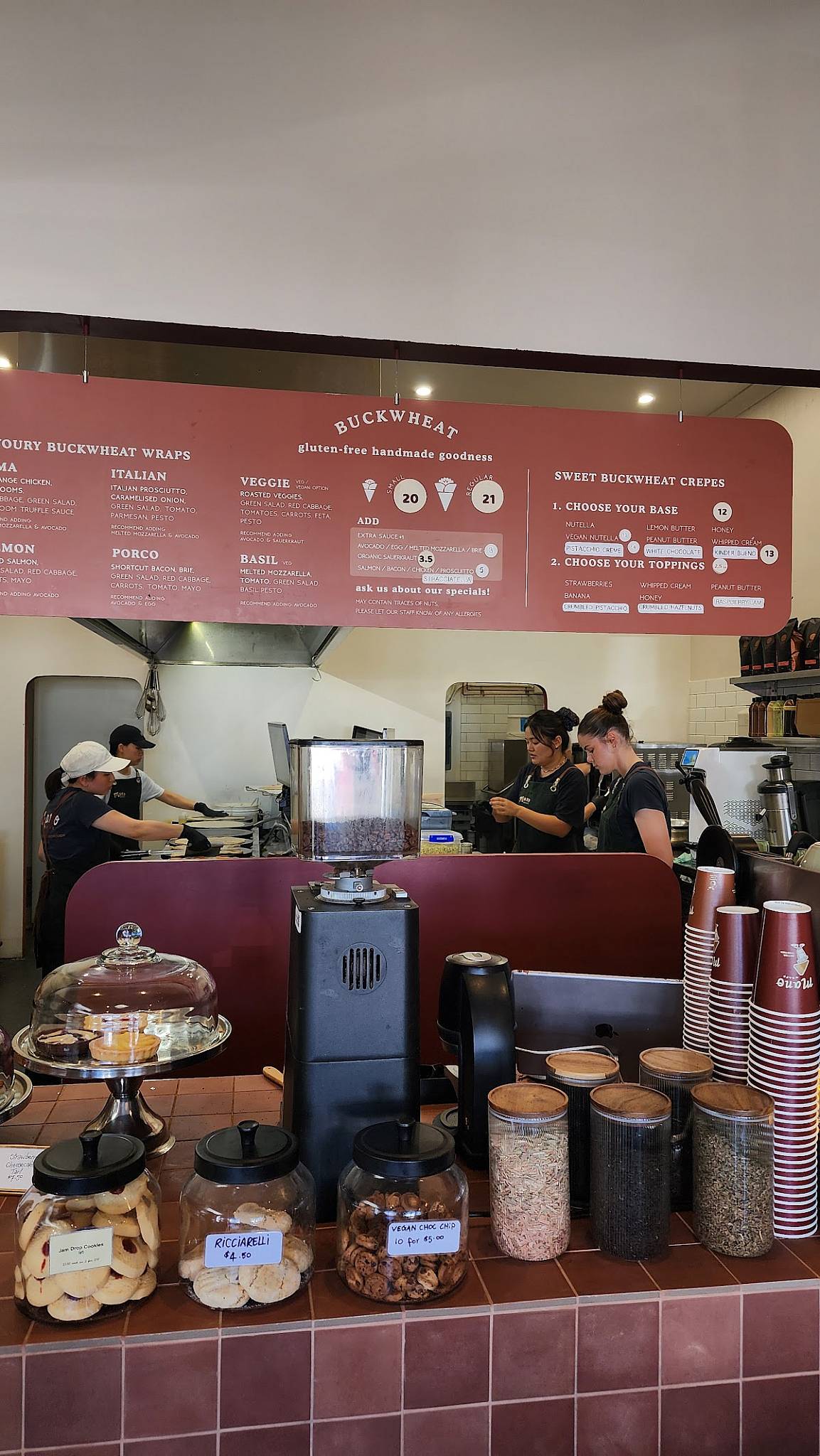 Mano Wraps Busselton меню