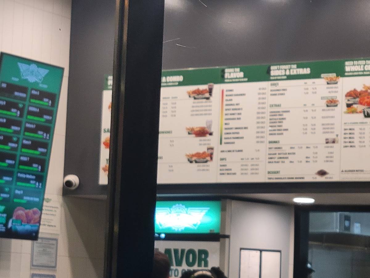 Wingstop меню
