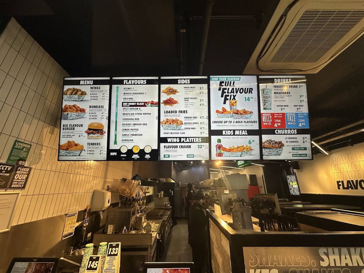 Wingstop Dalston меню