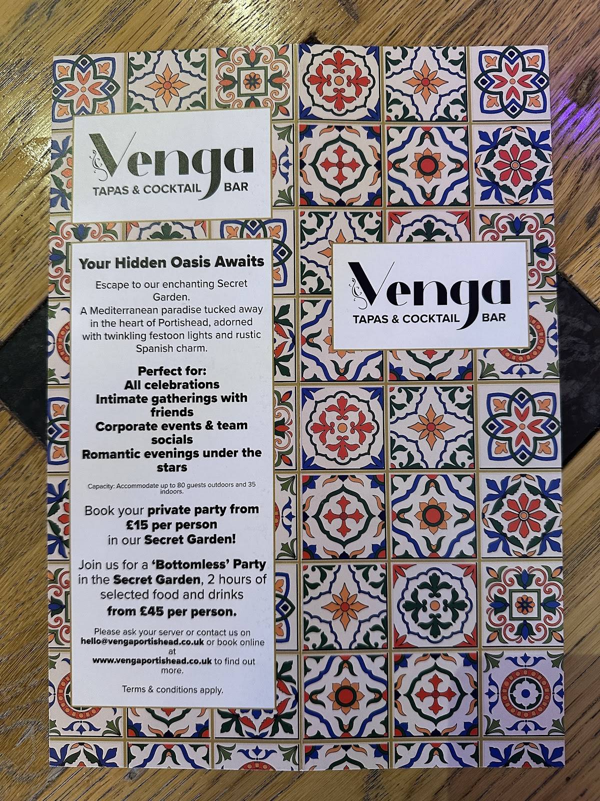 Venga Cocktails & Tapas Bar меню