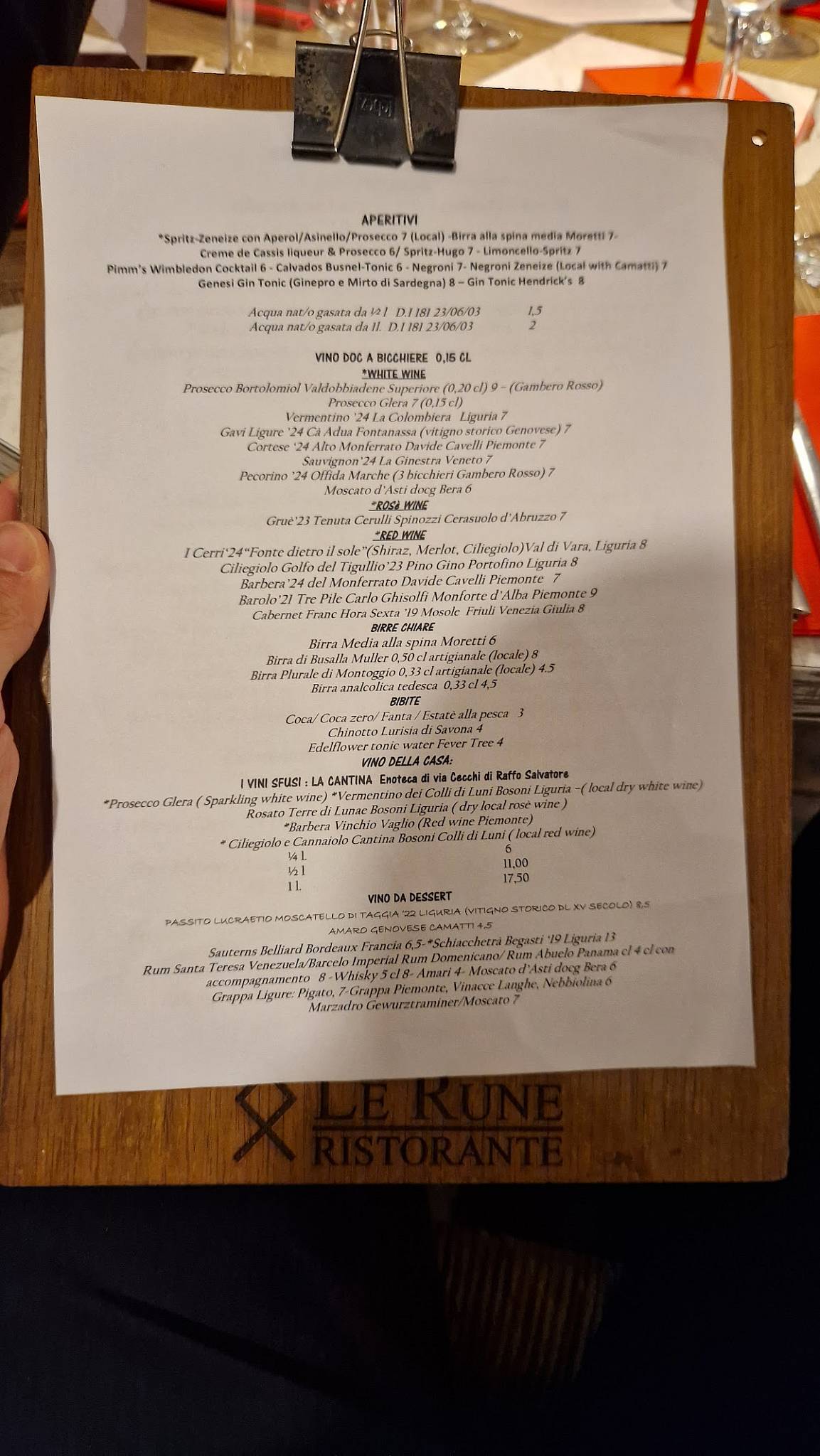 Le Rune меню