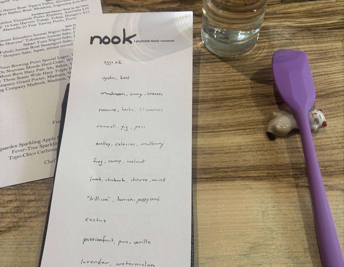 Nook меню