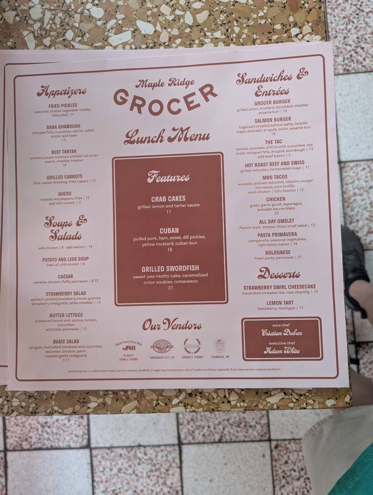 Maple Ridge Grocer меню
