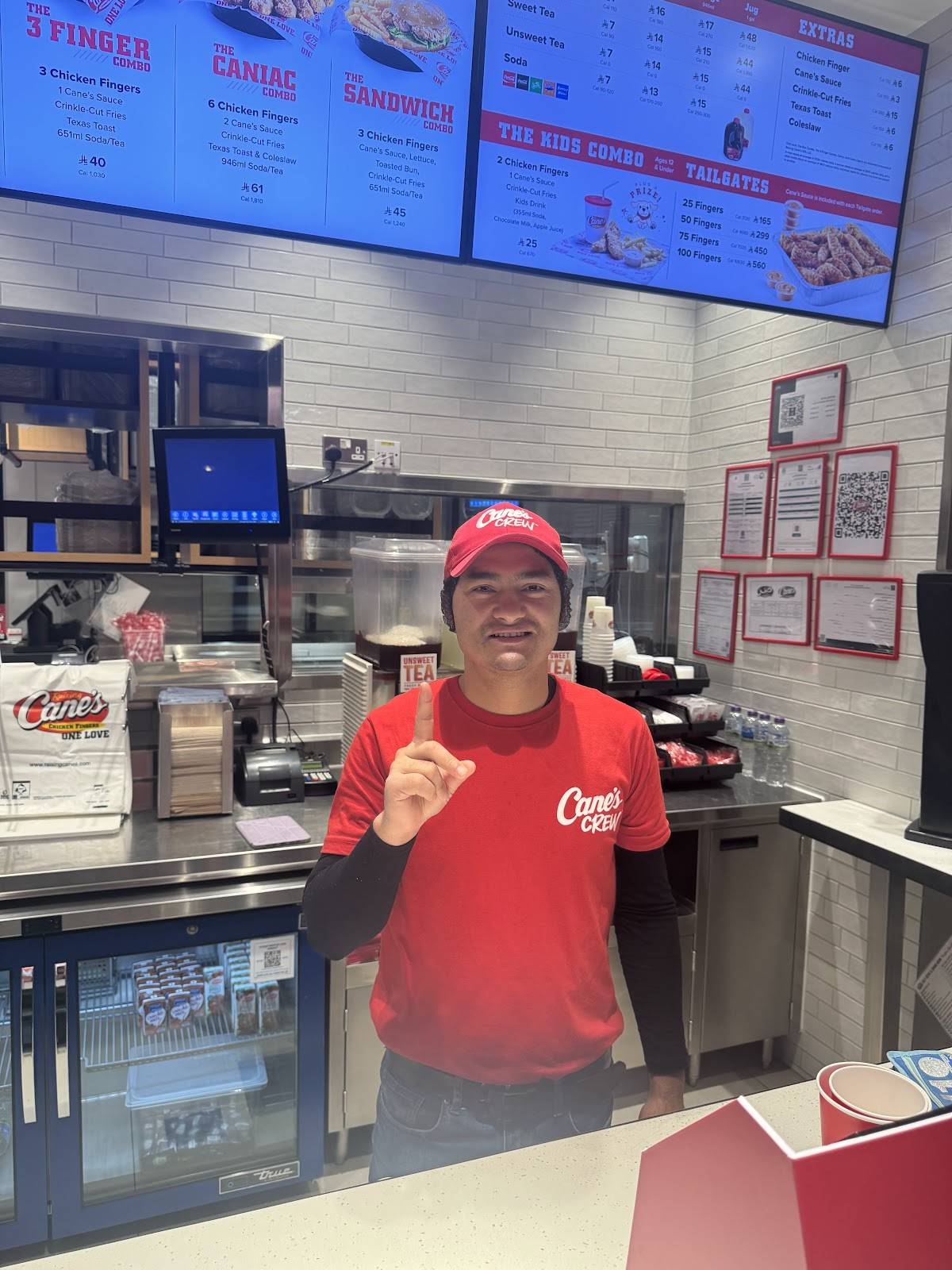 Raising Cane's меню