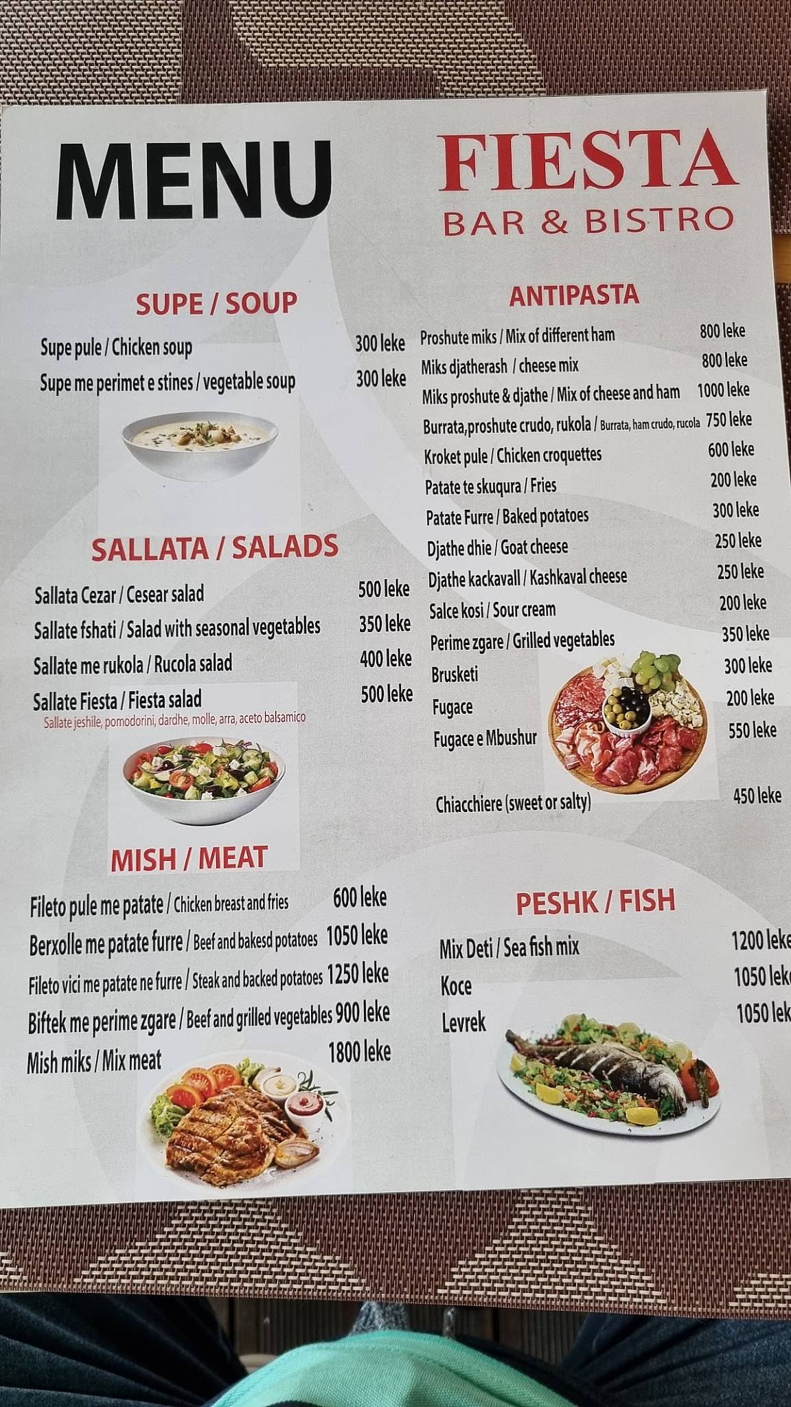 Fiesta Restaurant Traditional & Italian меню