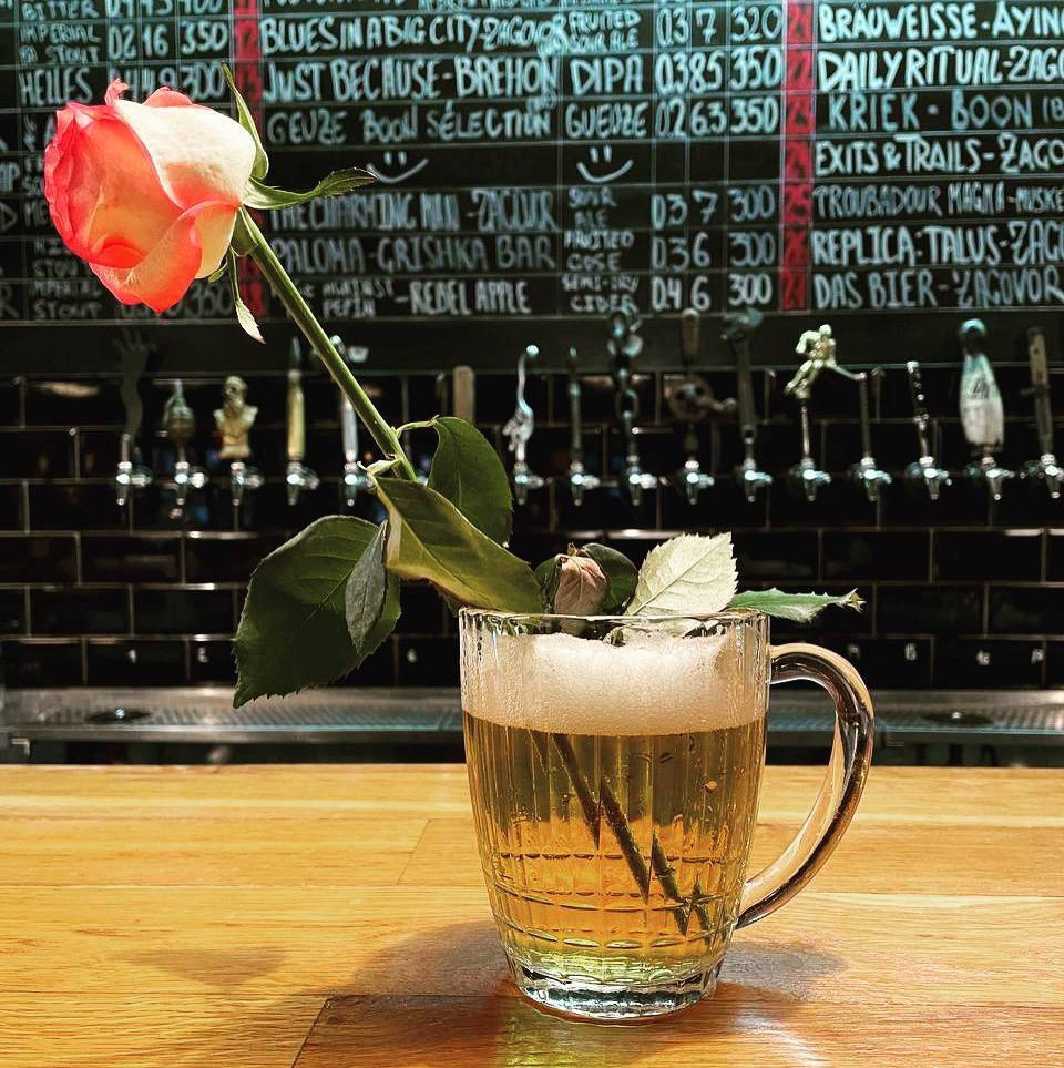 Rule Taproom меню