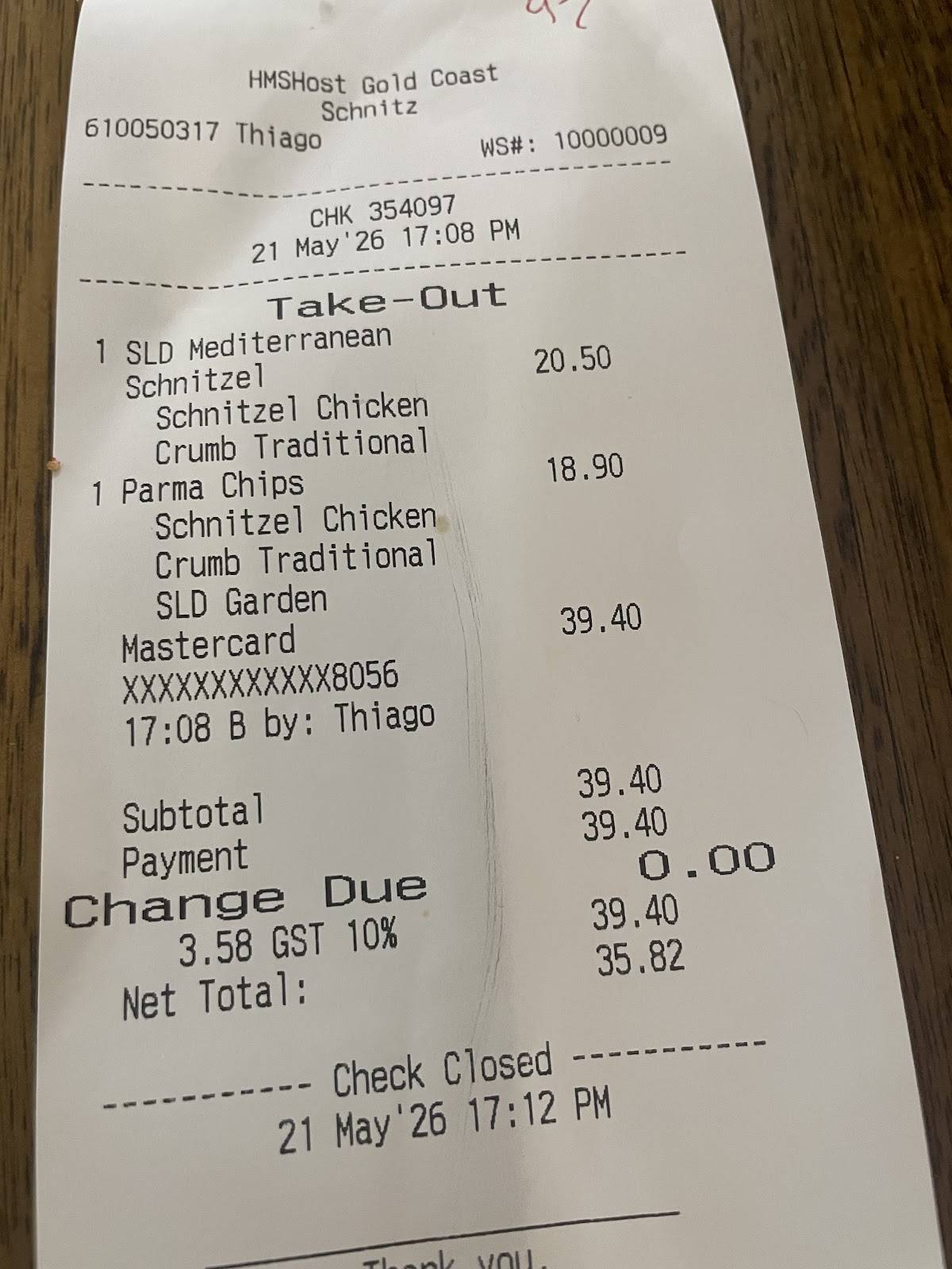 Schnitz Gold Coast Airport меню