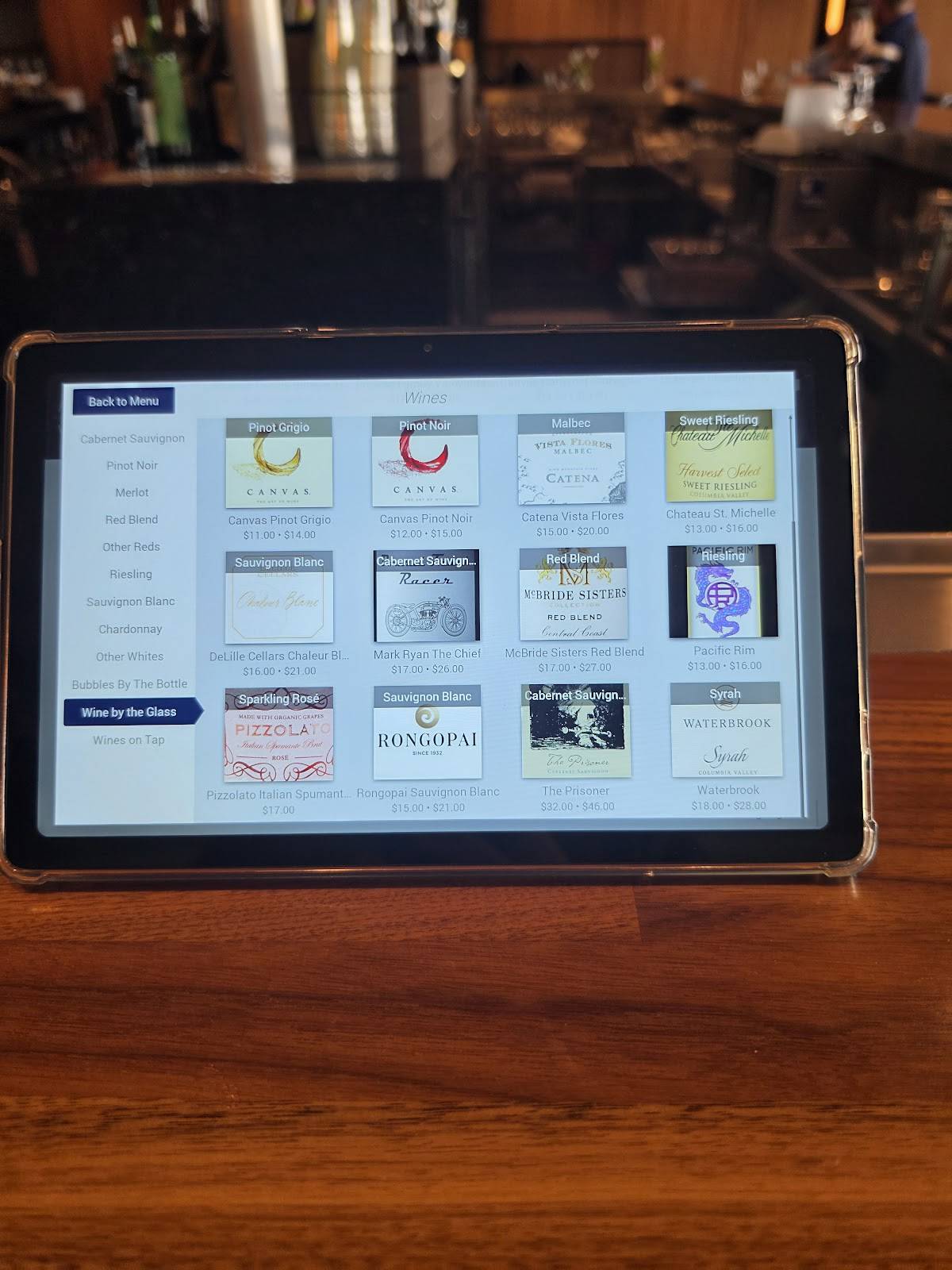 Water's Table-Renton Restaurant меню