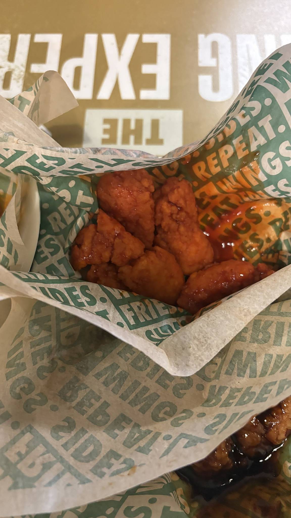 Wingstop меню