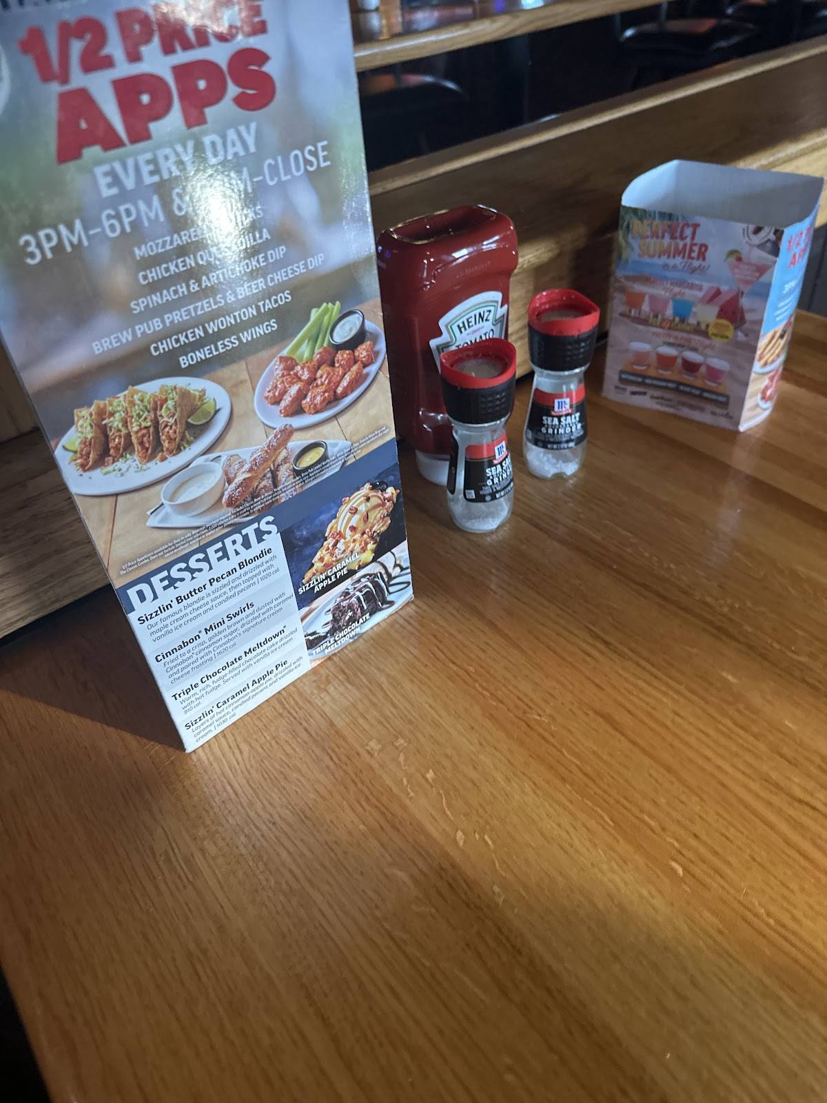 Applebee's Grill + Bar меню