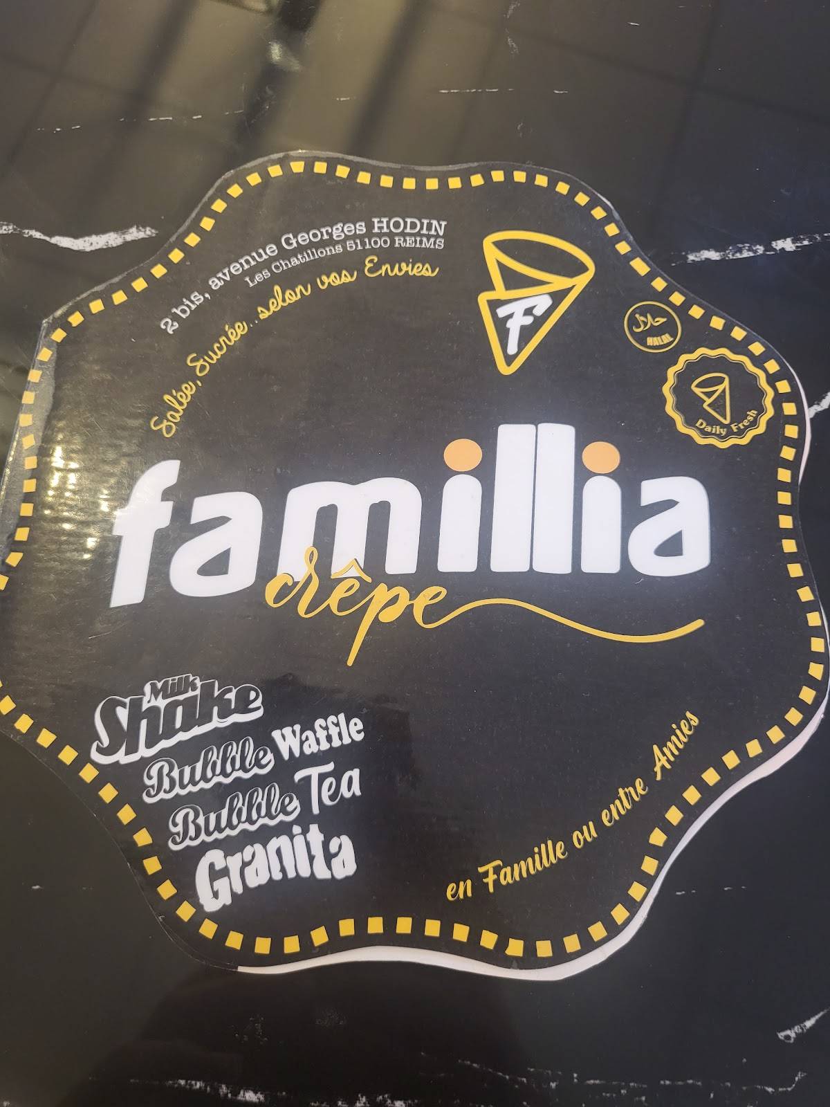 FAMILLIA CREPES меню