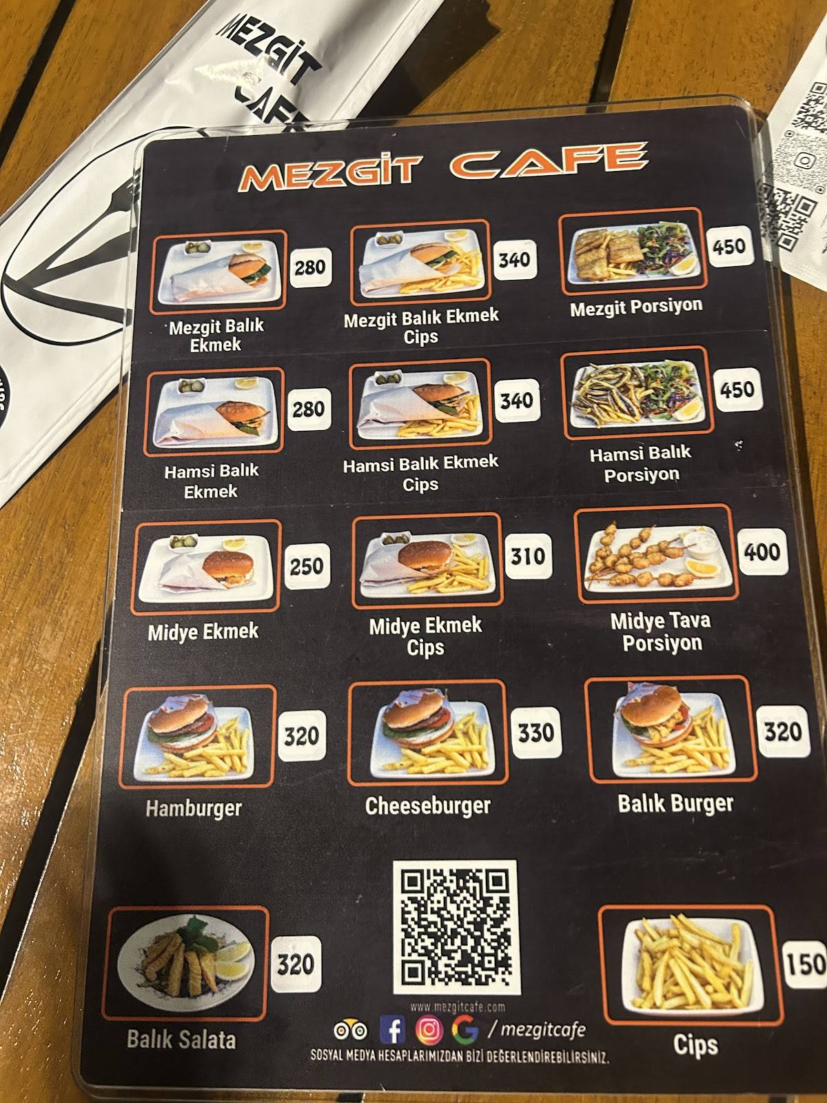 Mezgit Restaurant & Cafe меню