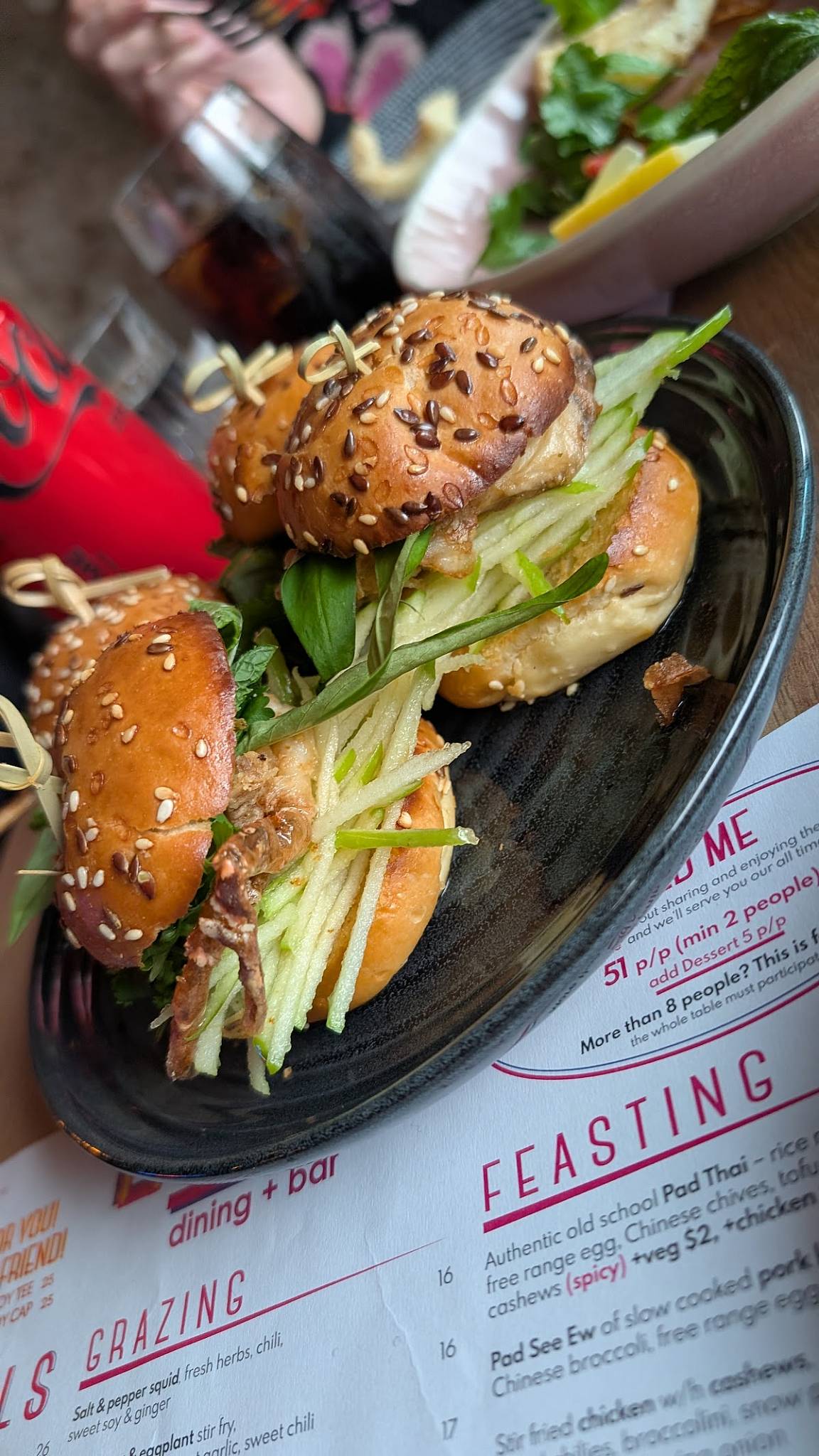 Ladyboy Dining & Bar меню