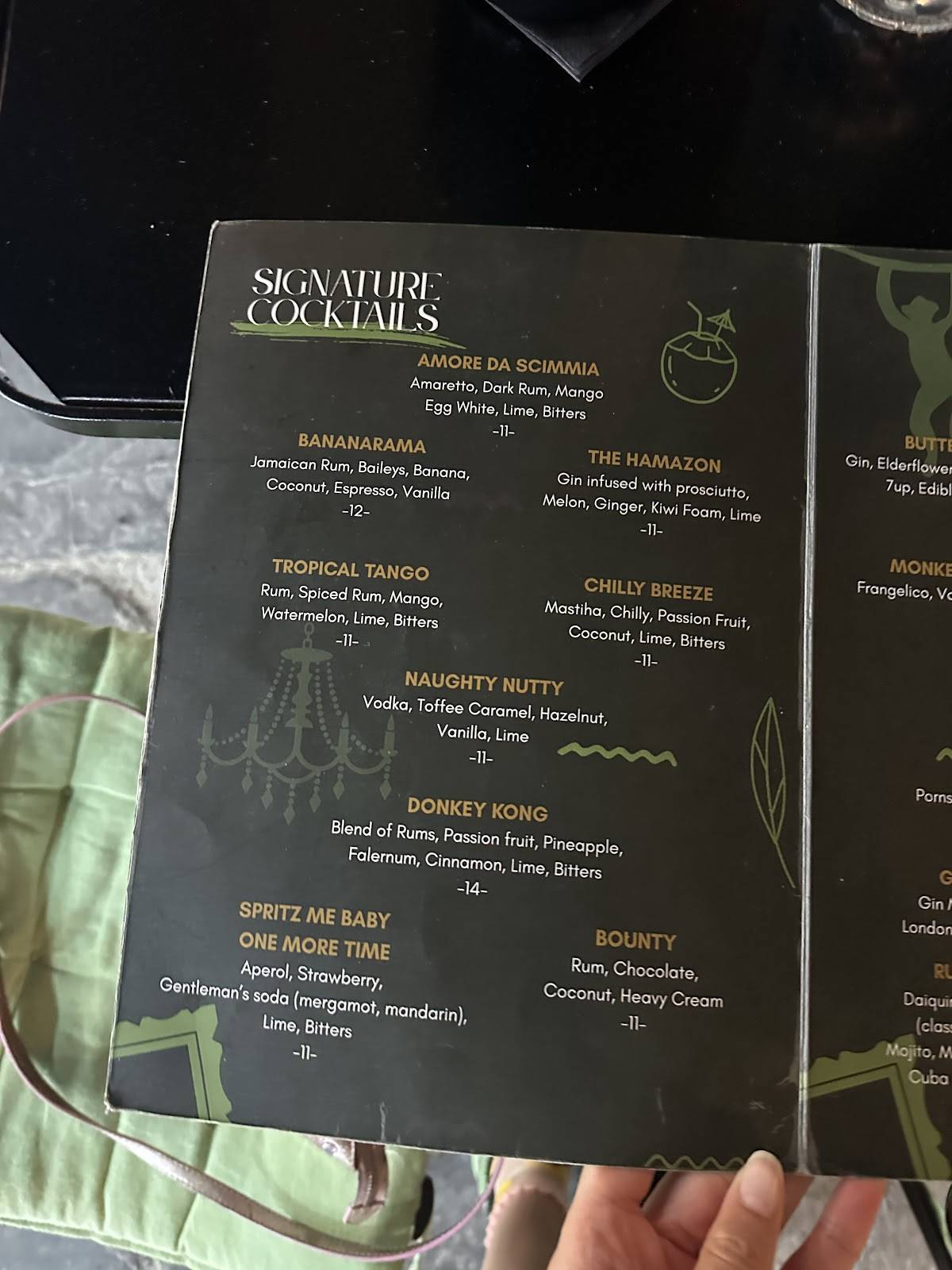 Monkey Cocktail Bar меню