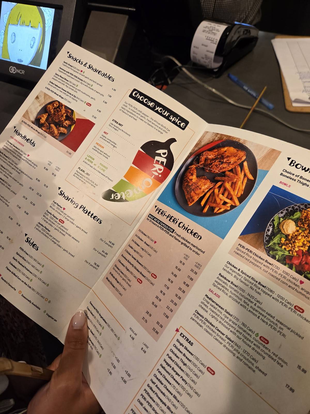 Nando's PERi-PERi меню
