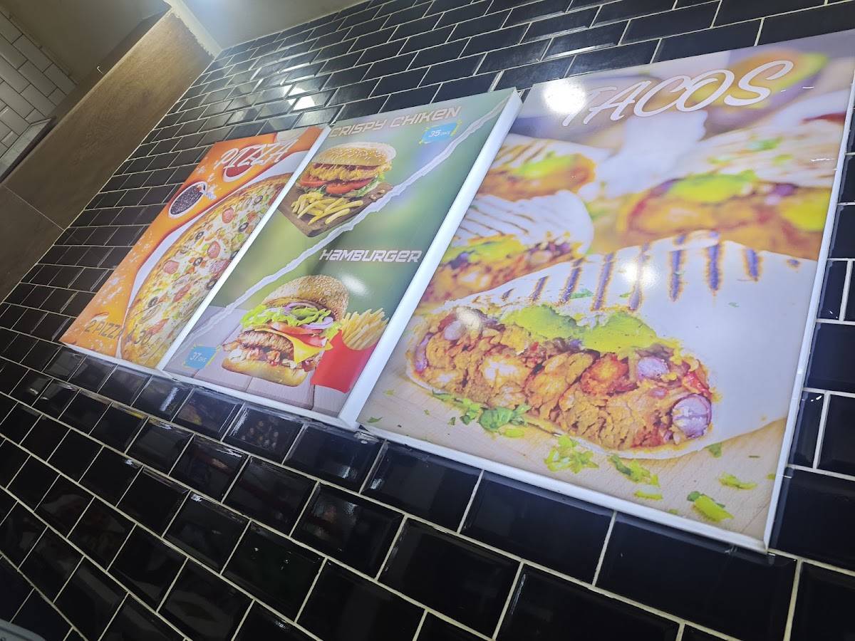Pizzadis меню