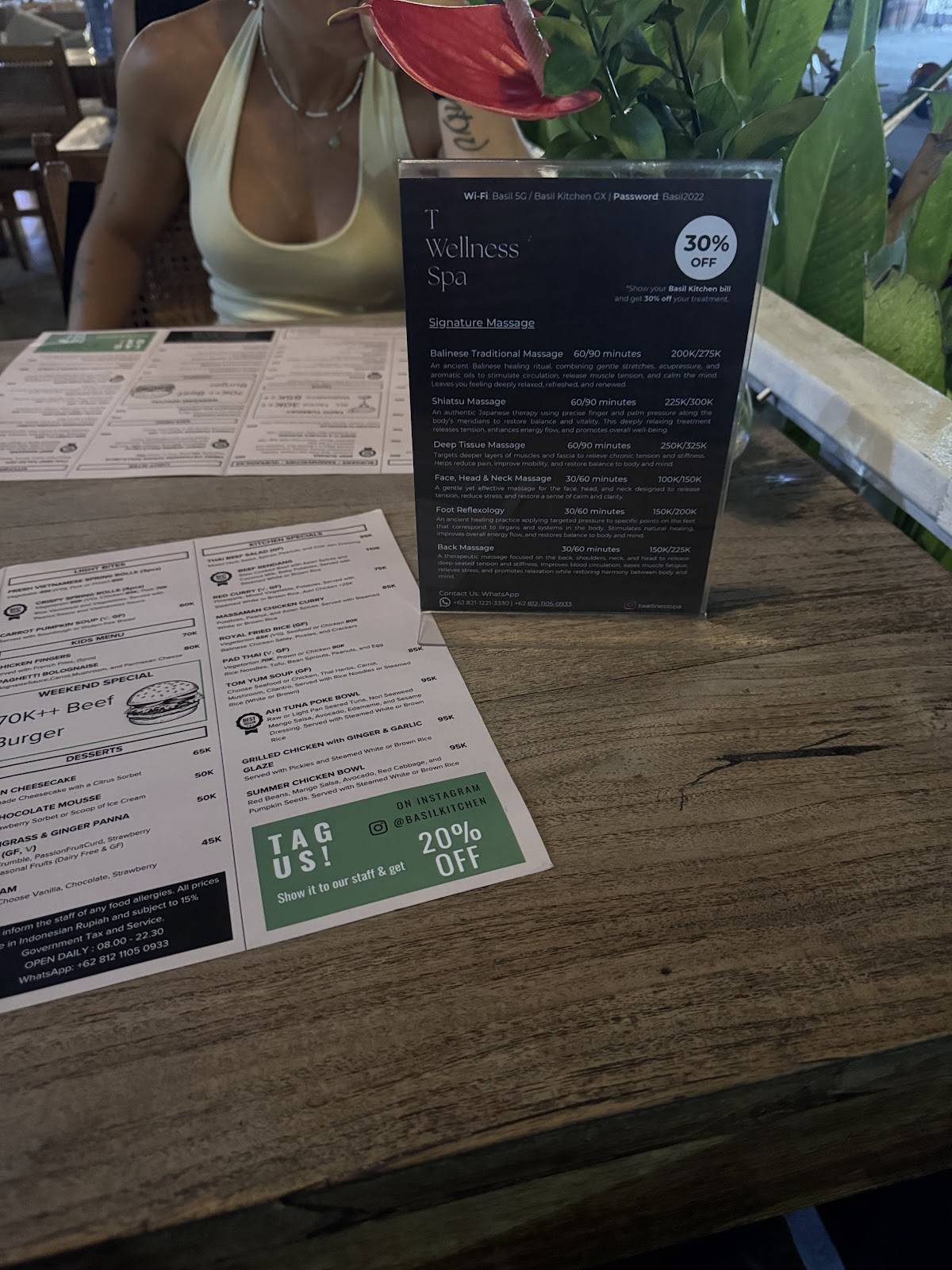 Basil Kitchen меню