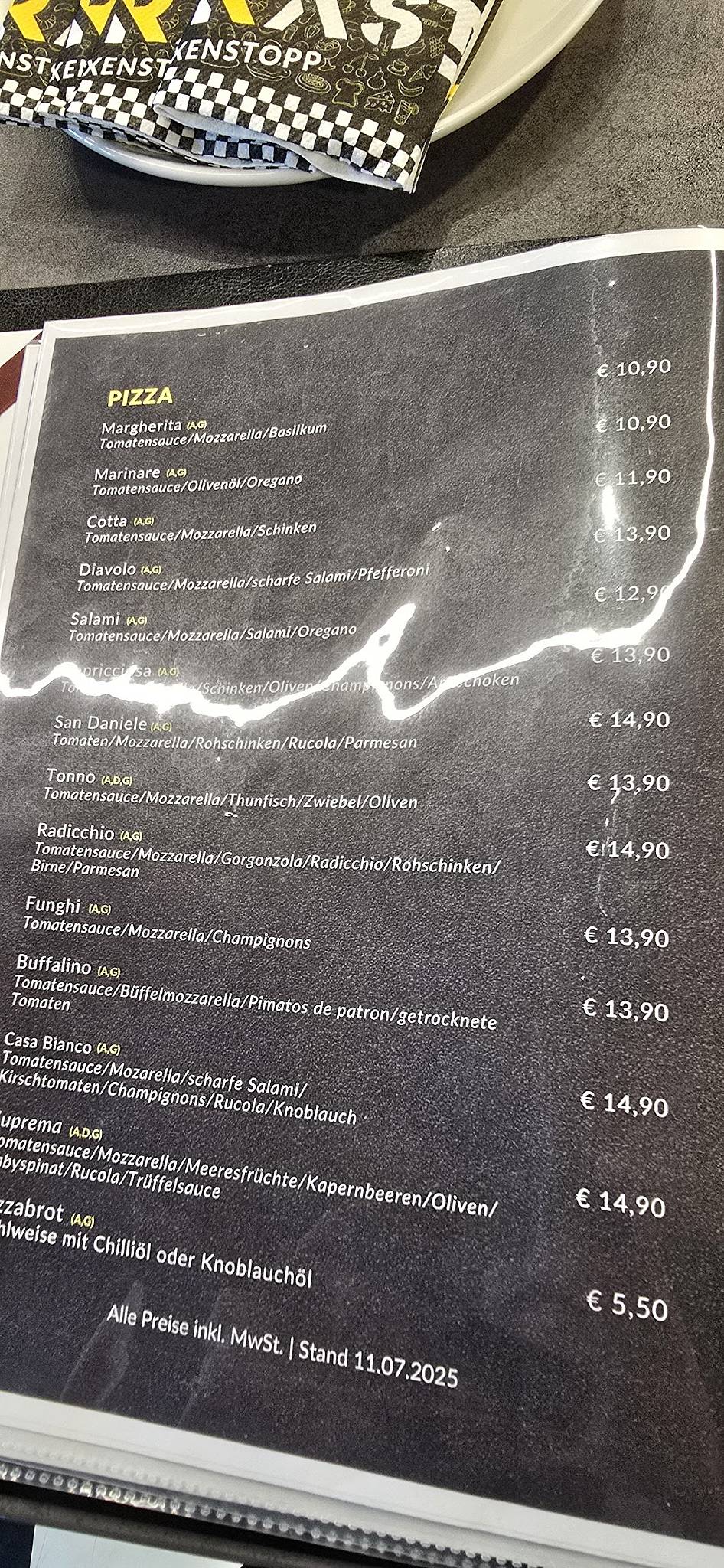Ringrast Spielberg - Restaurant, Hotel, Raststätte und Mehr меню